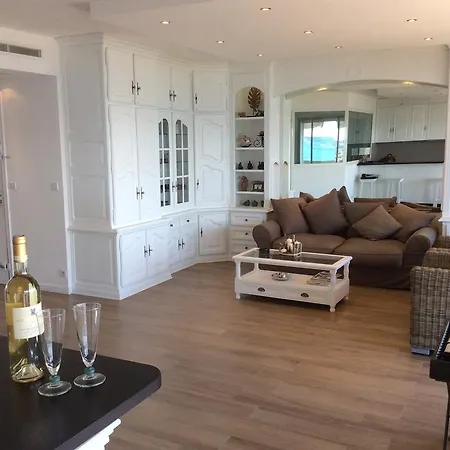 Seaview La Reale Croisette Διαμέρισμα *